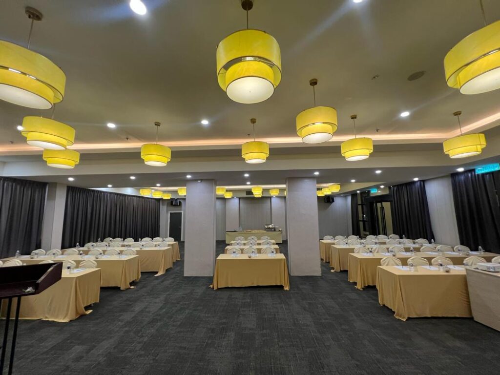 Living Hall II at Livingston Hotel Sandakan showing seating arrangement and interior with pillars